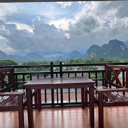 Vang Vieng Backpackers Hostel Екстер'єр фото