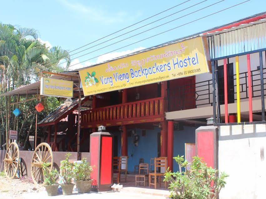 Vang Vieng Backpackers Hostel Екстер'єр фото